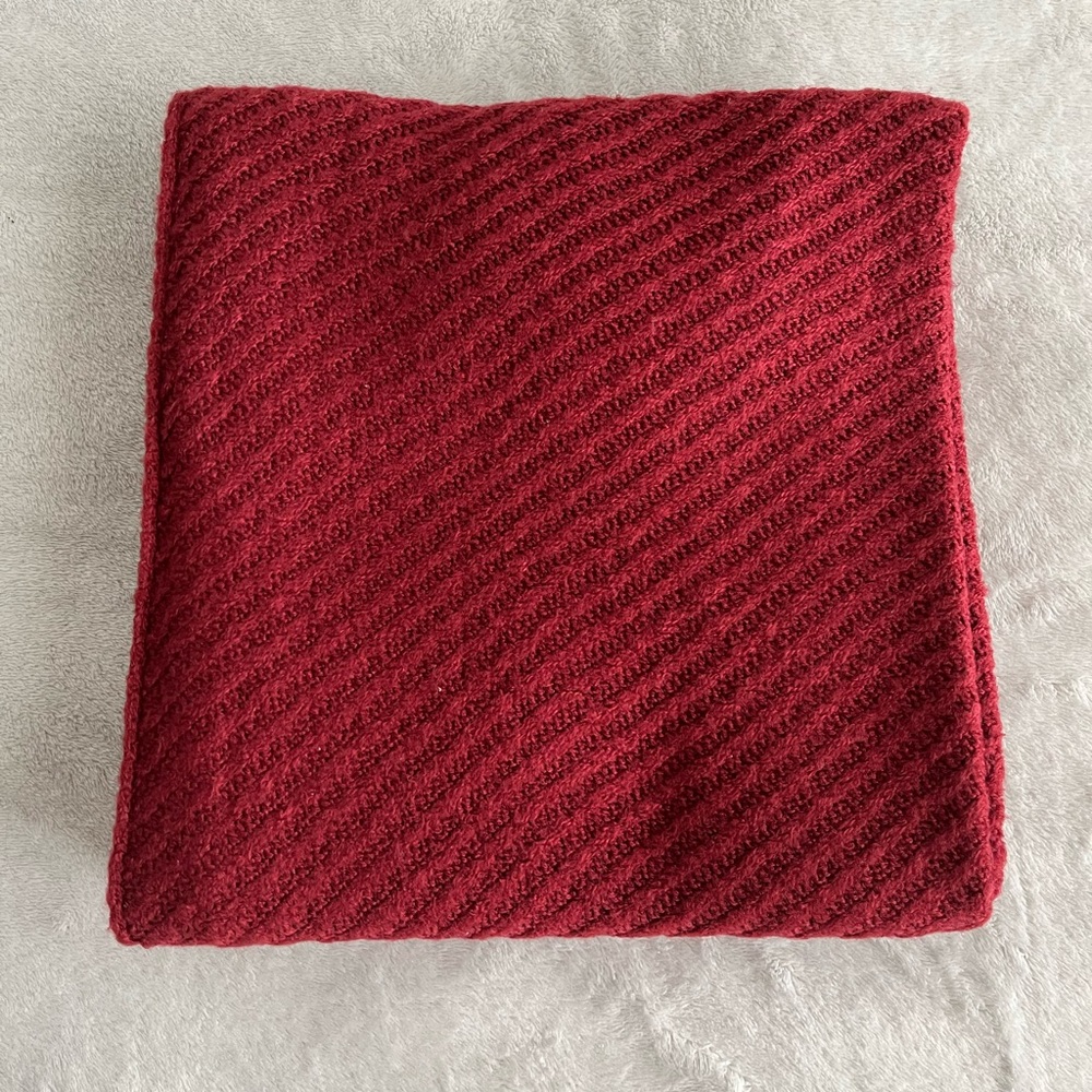 GARAGE BLANKET SCARF